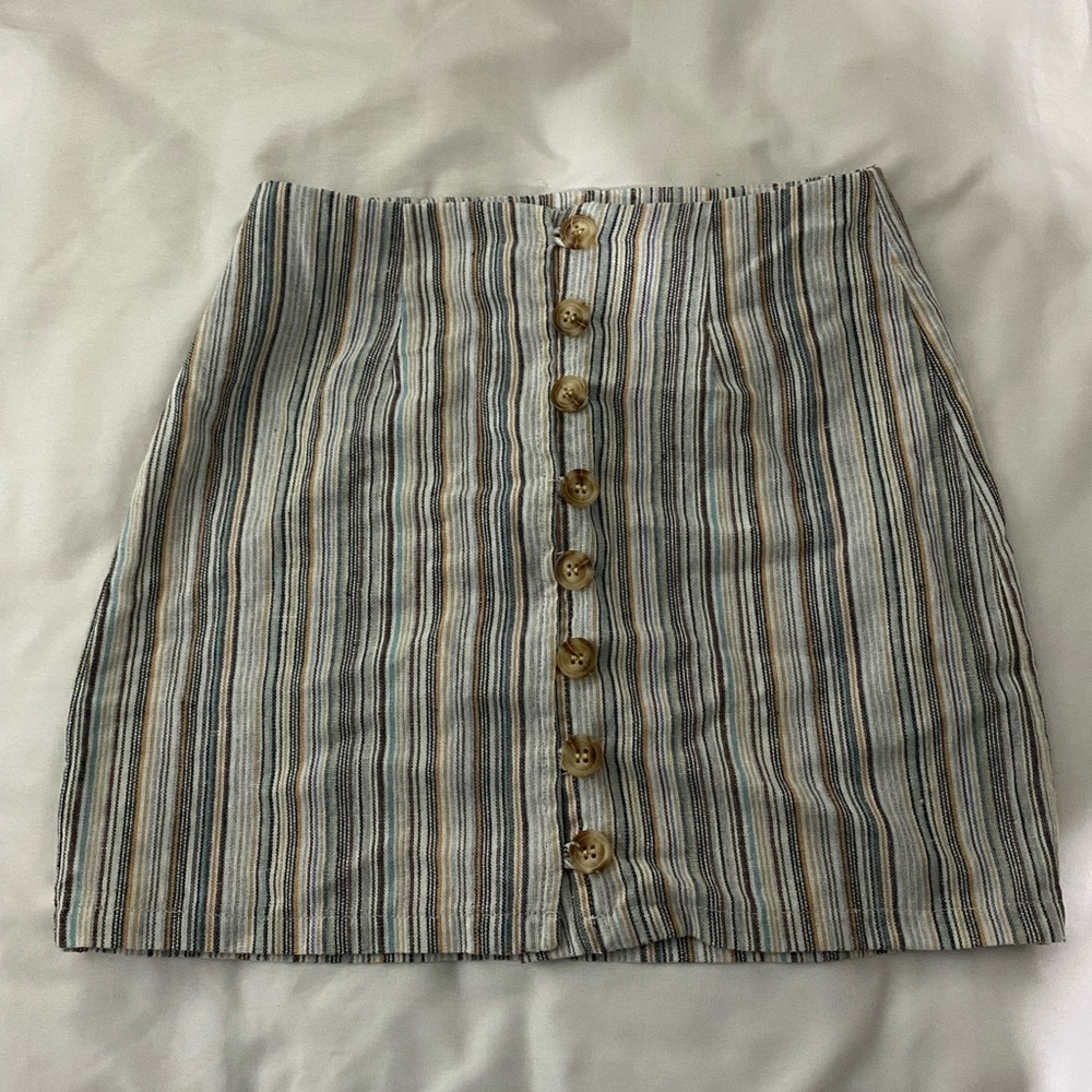 mini skirt